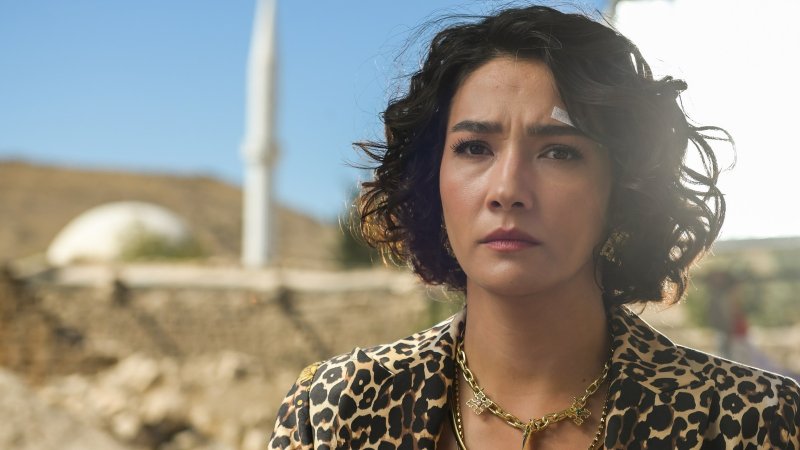 L'Erede stasera su Canale 5, anticipazioni: Serhat sceglie Yildiz, Melek non si arrende