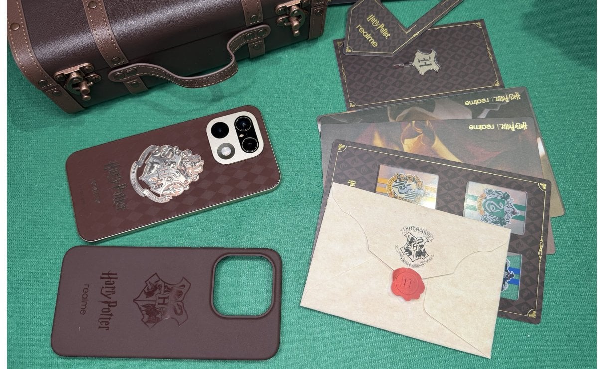 il realme 16 pro 5g harry potter edition porta il wizarding world nelle nostre mani da Movieplayer.it il realme 16 pro 5g harry potter edition porta il wizarding world nelle nostre mani