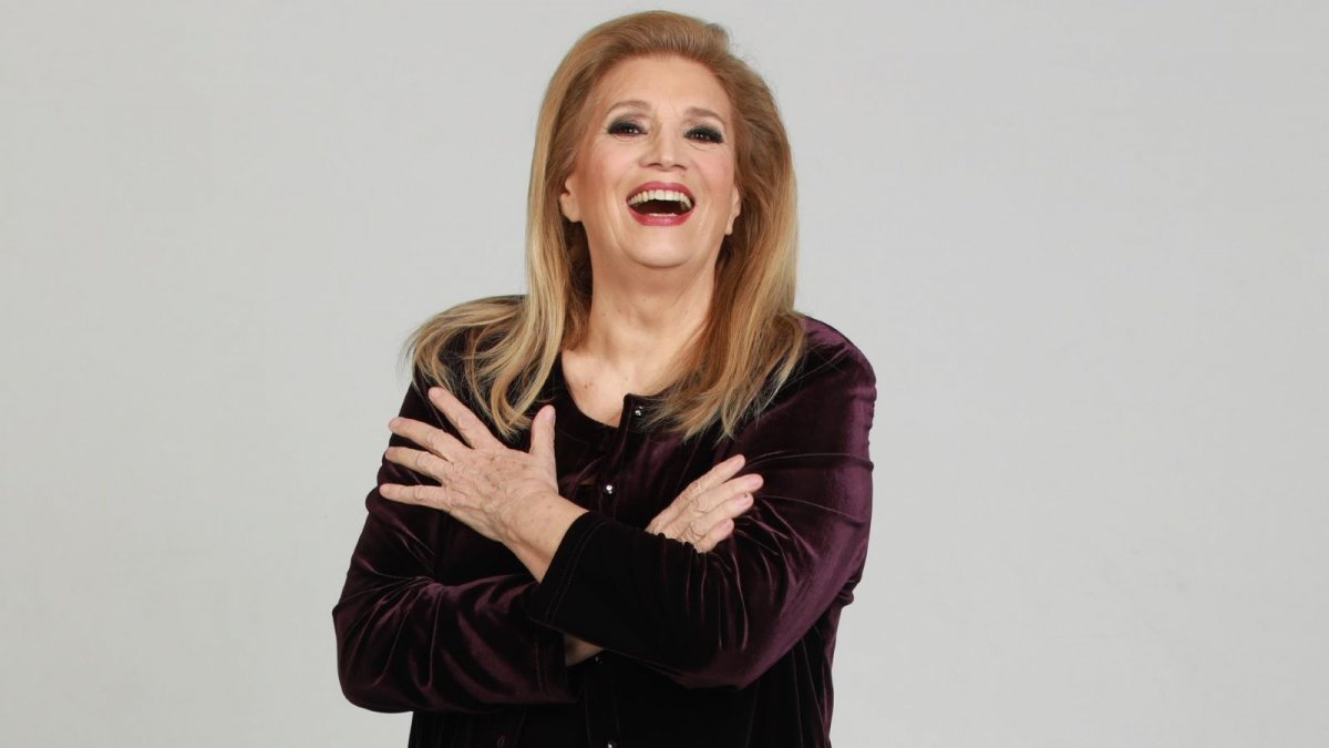 grande fratello vip su canale 5 anticipazioni di stasera iva zanicchi entra nella casa da Movieplayer.it grande fratello vip su canale 5 anticipazioni di stasera iva zanicchi entra nella casa