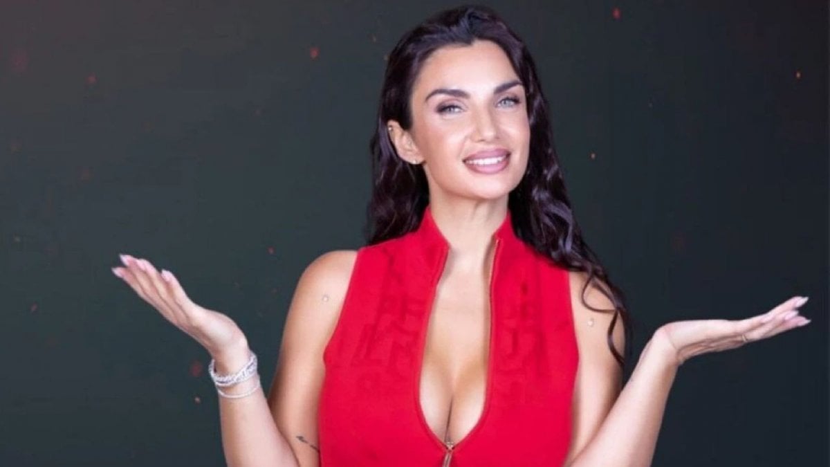 boss in incognito anticipazioni di stasera 22 settembre elettra lamborghini torna su rai 2 da Movieplayer.it boss in incognito anticipazioni di stasera 22 settembre elettra lamborghini torna su rai 2