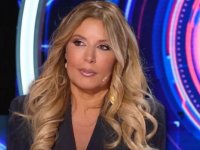 GF Vip, Selvaggia Lucarelli reagisce alla squalifica di Simone Annicchiarico: 'Non posso accettare...'