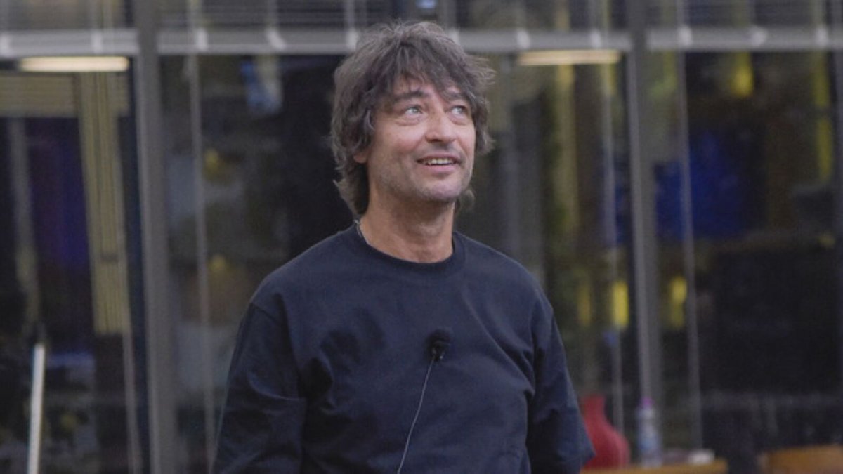simone annicchiarico squalificato dal grande fratello vip cosa succede al cachet da Movieplayer.it simone annicchiarico squalificato dal grande fratello vip cosa succede al cachet