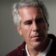 PresaDiretta stasera su Rai 3: Epstein, Donald Trump e il boom dei farmaci per l’obesità