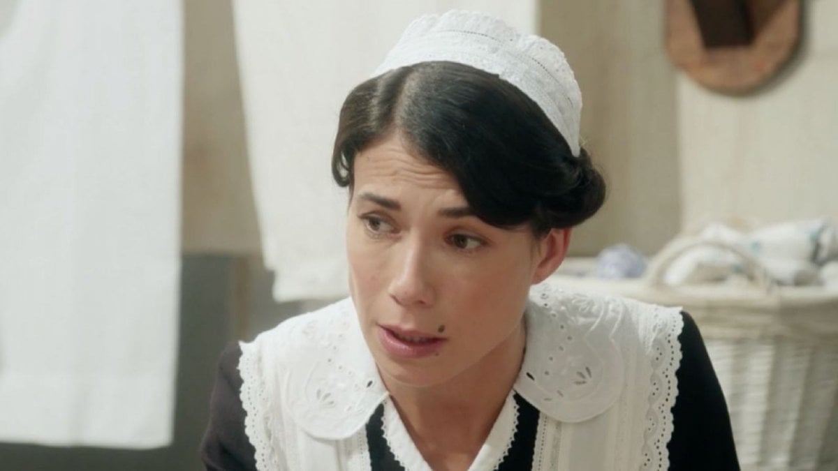 la promessa anticipazioni 28 settembre teresa scatena la rivolta della servit249 da Movieplayer.it la promessa anticipazioni 28 settembre teresa scatena la rivolta della servit249