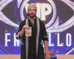 Grande Fratello Vip, pagelle 28 settembre: Alex Belli pura soap (5), Roncaccia e il fascino del 'boh' (3)