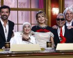 Ballando con le stelle 2026: la prima puntata soccombe alla melassa della giuria e ai sospiri di Noemi Bocchi