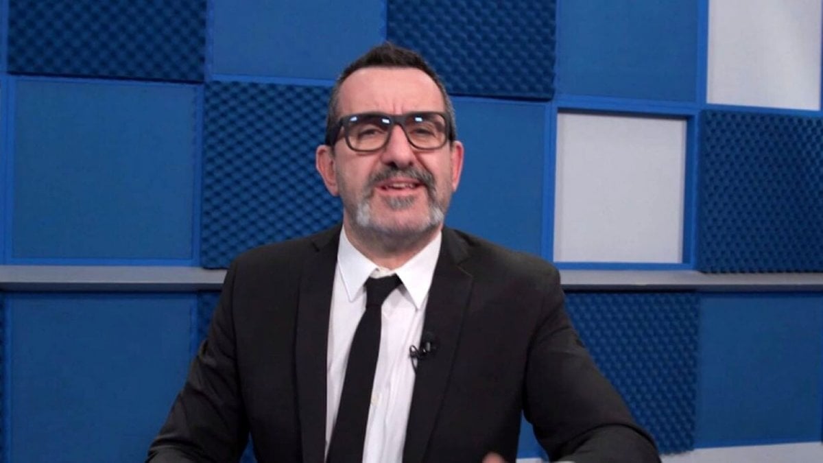 le iene presentano inside stasera su italia 1 non farti fregare pelazza racconta le nuove truffe da Movieplayer.it le iene presentano inside stasera su italia 1 non farti fregare pelazza racconta le nuove truffe