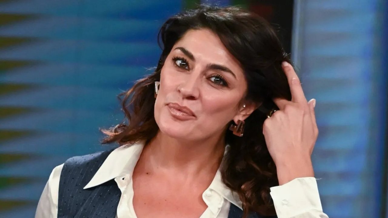 Elisa Isoardi e la 'Dead pool' di Bar Centrale: le reazioni di Lino Banfi e Mogol
