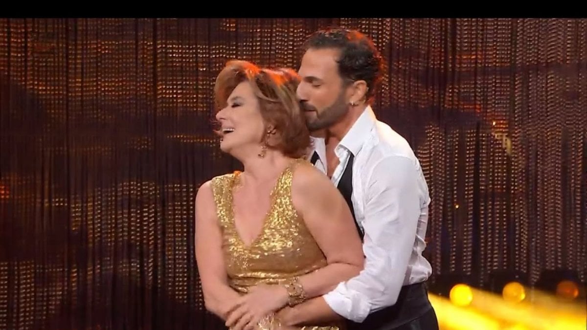 ballando con le stelle 2026 vincono monica guerritore e luca urso la classifica da Movieplayer.it ballando con le stelle 2026 vincono monica guerritore e luca urso la classifica