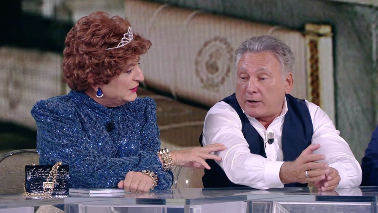 Il Tavolo di Fabio Fazio debutta stasera sul NOVE: tutti gli ospiti della prima puntata