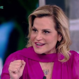 Simona Ventura al Tavolo 2025