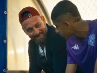 Daniele De Rossi torna a Ostia: arriva Radici, la docuserie tra calcio e comunità