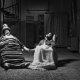 L’Elisir d’amore, una clip esclusiva del film che trasforma Donizetti in una commedia surreale