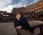 Alberto Angela racconta Giulio Cesare: stasera su Rai 1 il viaggio nella storia di Roma