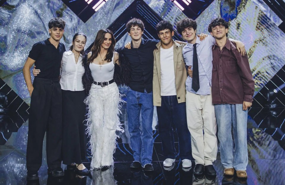 La Squadra Di Paola Iezzi X Factor 2026 2048X1330