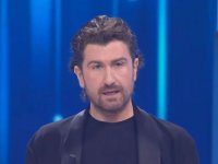 Tale e Quale Show, Alessandro Siani lancia un appello per gli autotrasportatori: interviene Carlo Conti