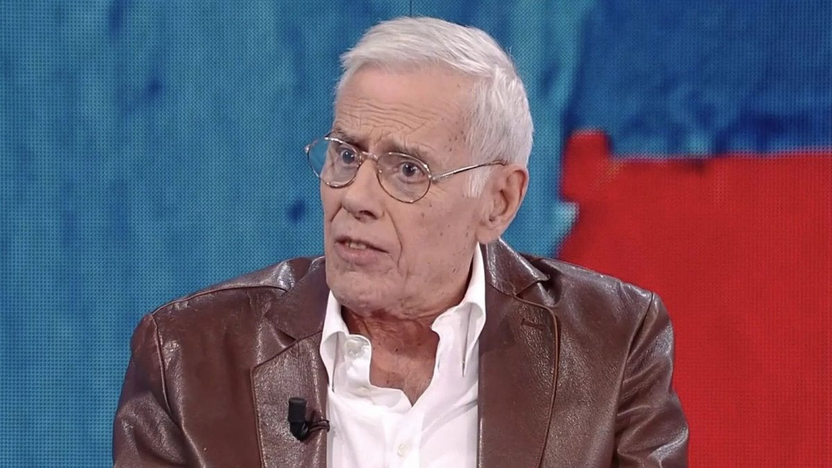 teo teocoli da fabio fazio ho detto sono morto il racconto di tre mesi difficili da Movieplayer.it teo teocoli da fabio fazio ho detto sono morto il racconto di tre mesi difficili