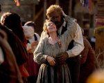 Alexander Skarsgård: perché sono tutte pazze di lui e del suo 'uomo di vimini' in Wicker?