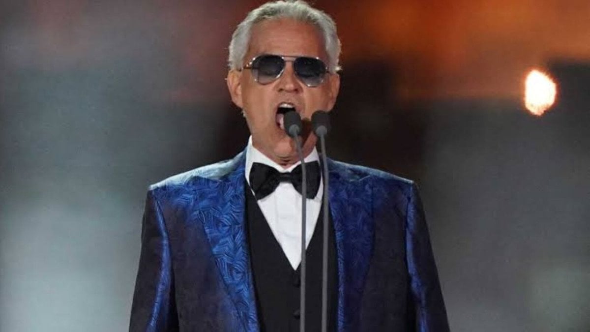 grande fratello vip andrea bocelli sulla battuta di roncaccia una piccola caduta di stile da Movieplayer.it grande fratello vip andrea bocelli sulla battuta di roncaccia una piccola caduta di stile