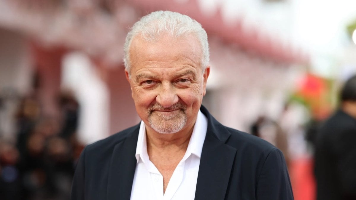 splendida cornice stasera su rai 3 da silvio orlando a giovanni veronesi ospiti e anticipazioni da Movieplayer.it splendida cornice stasera su rai 3 da silvio orlando a giovanni veronesi ospiti e anticipazioni