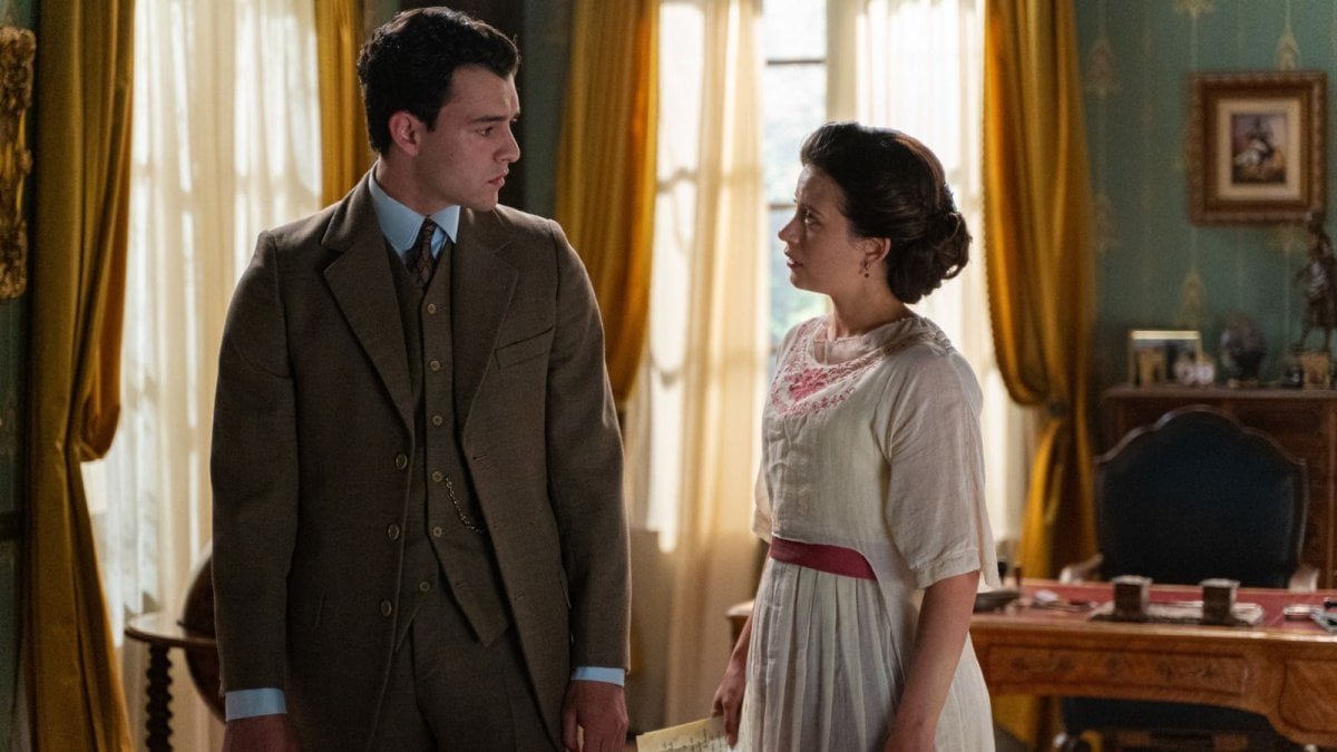 la promessa anticipazioni 31 ottobre martina confessa il bacio a curro manuel sfida lorenzo da Movieplayer.it la promessa anticipazioni 31 ottobre martina confessa il bacio a curro manuel sfida lorenzo