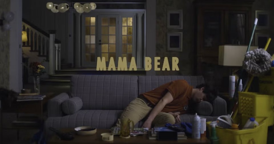 Mama Bear Corto