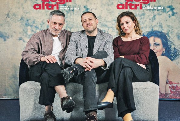 Gli occhi degli altri