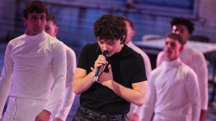 Amici 25