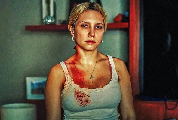 Elize: Le ombre di una donna