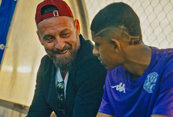 Daniele De Rossi torna a Ostia
