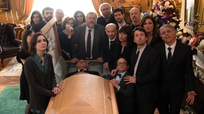 Un tranquillo funerale di famiglia